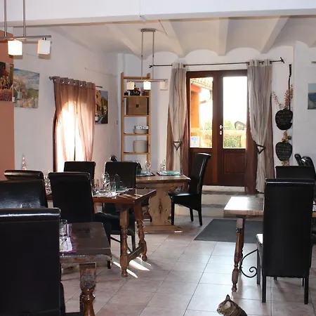 L'almassera & Restaurant
