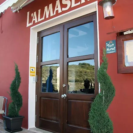 L'almassera & Restaurant Hotel 3*